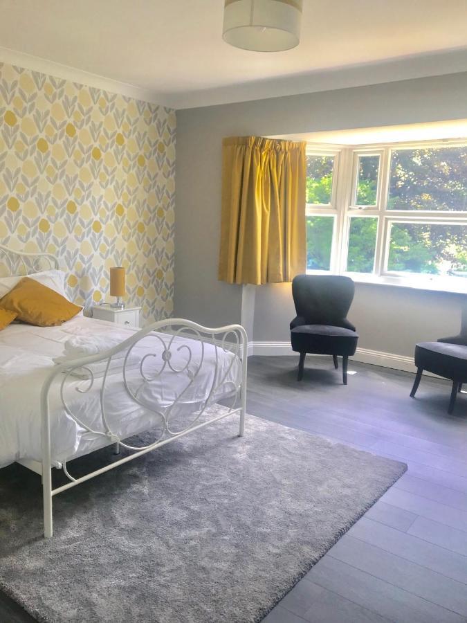 Fairlawn Bed and Breakfast Bishops Waltham Exteriör bild